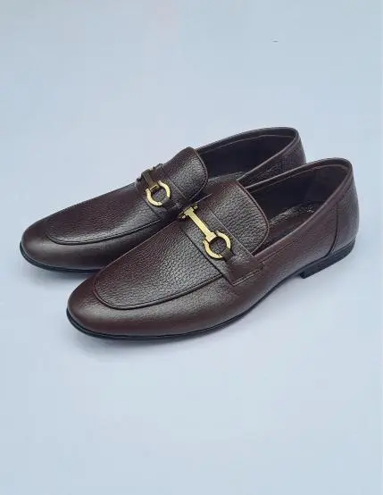 picture of brown men loafers